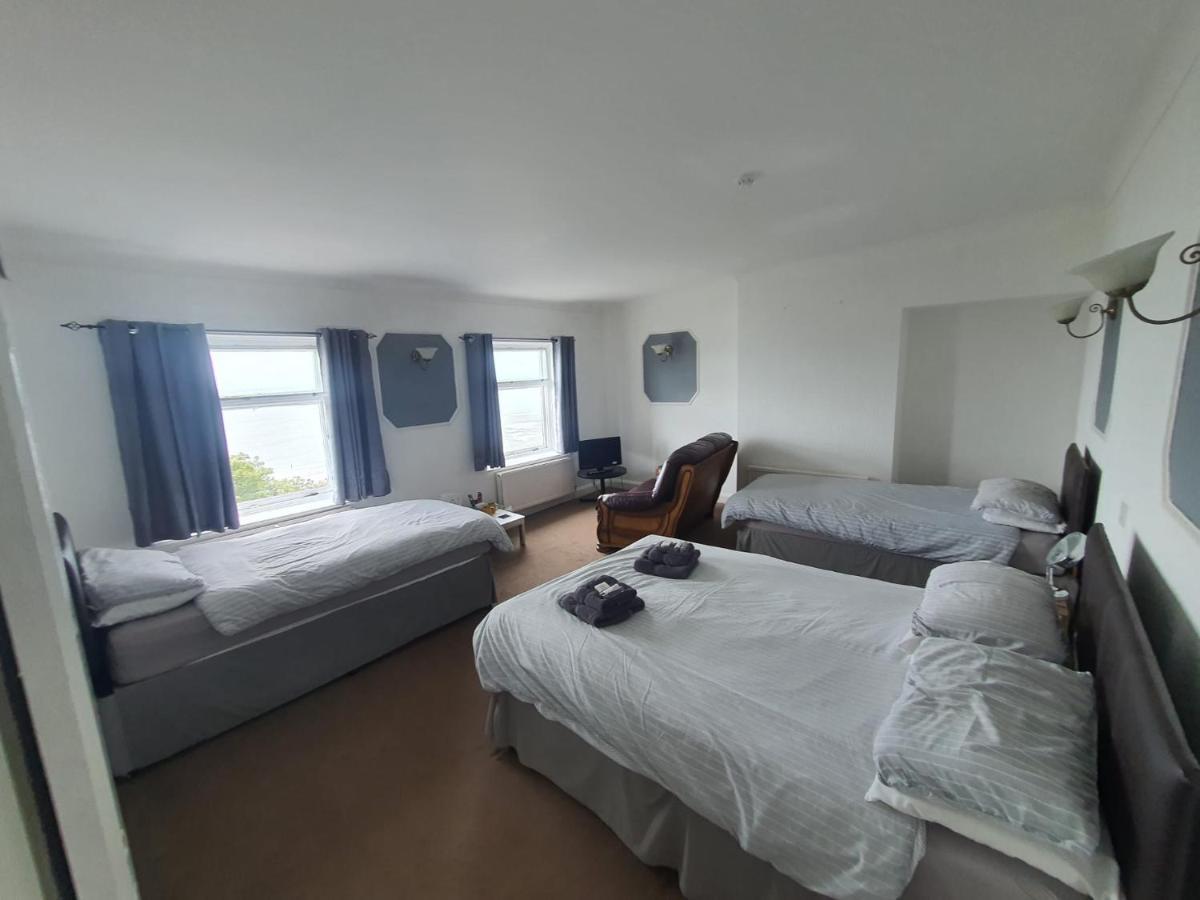 Hotel Highlander 3*