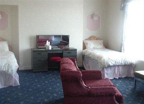 Highlander Hotel Scarborough