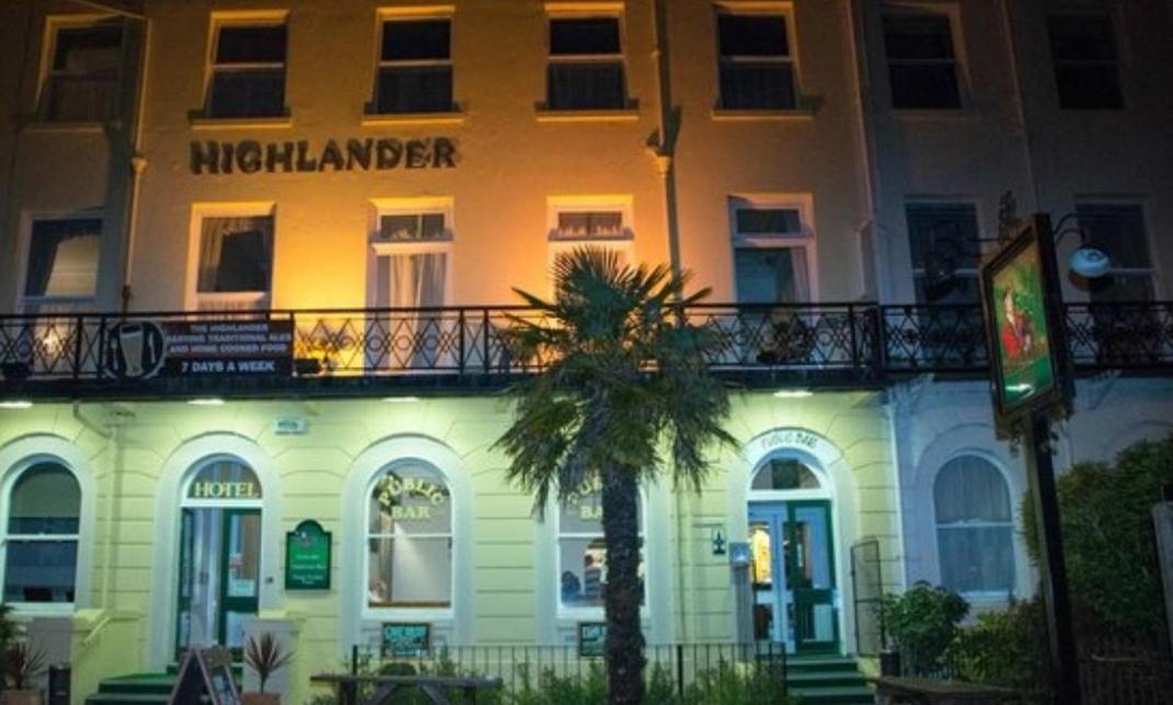 Highlander Hotel 3*